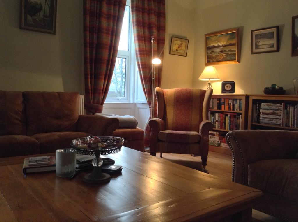 Dower House Newtonmore B&B Exteriör bild